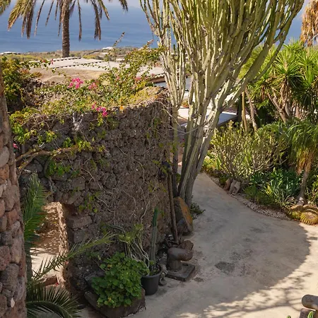 Don Mario Adults Only Bed & Breakfast Pantelleria