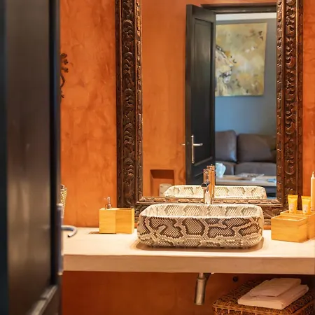 Don Mario Five 5 - Adults Only - No Restaurant - Bed & Breakfast 4*